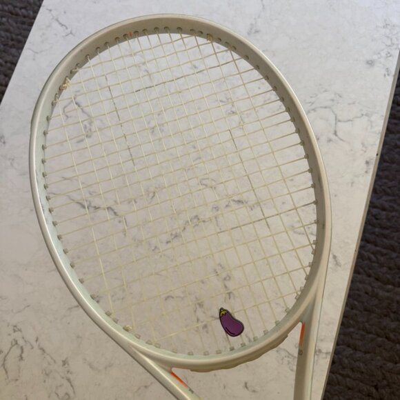 WILSON SHIFT 99 V1 TENNIS RACKET 4 1/8 NEW GRIP AND STRINGS! - Picture 6 of 13